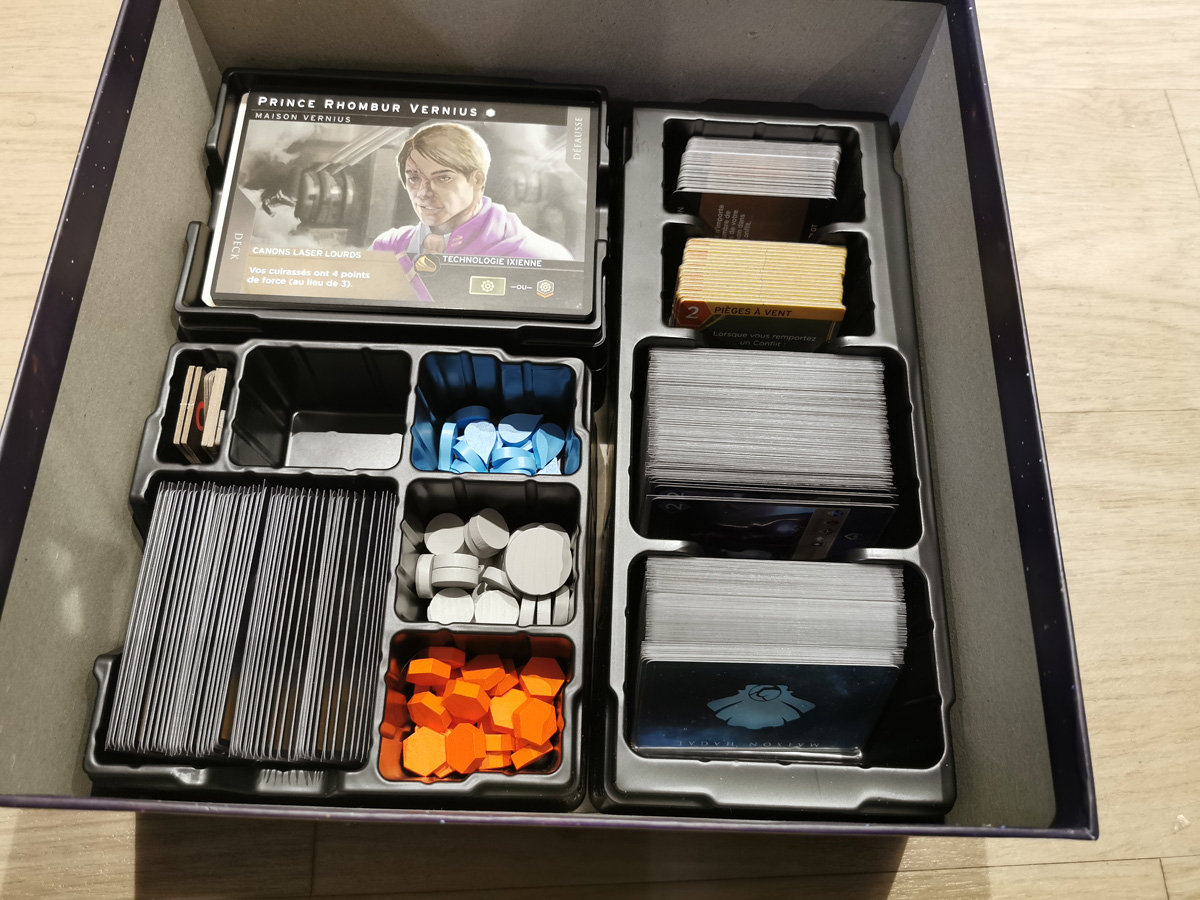 Avis et test du jeu de société Dune Imperium + l