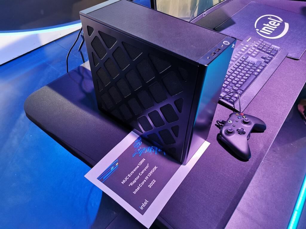 Intel lance son nouveau mini PC NUC 12 Extreme avec un processeur