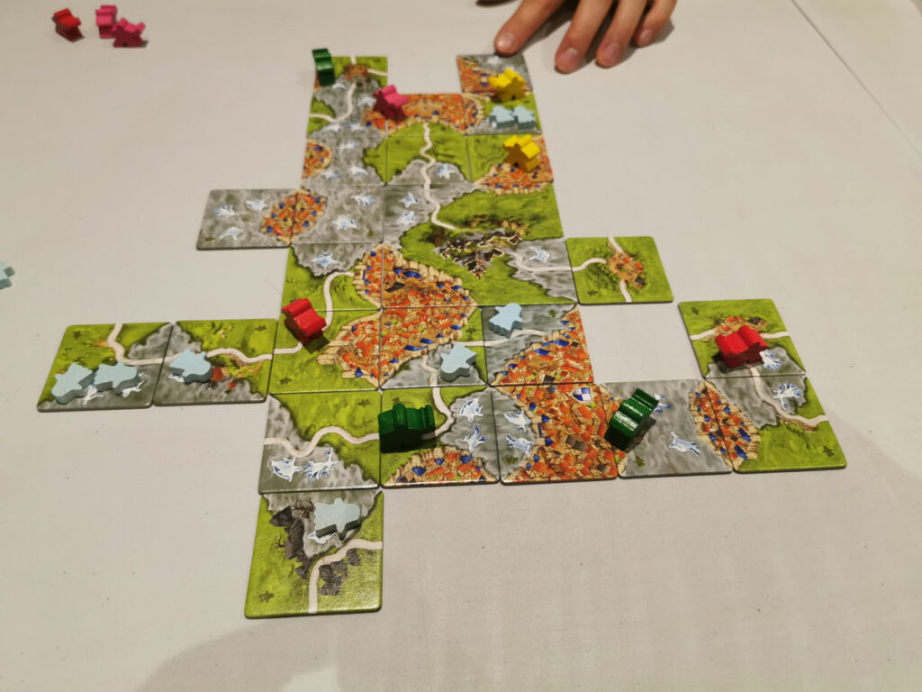 Avis et test du jeu de société Carcassonne : ombres et brouillard