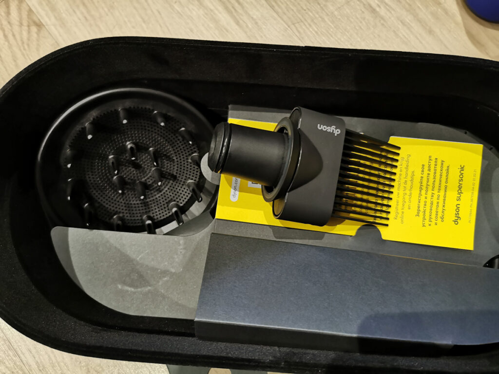 Test du Dyson Supersonic : le meilleur sèche-cheveux pour frisé(e)s ? - Le  blog de Guillaume Ghrenassia