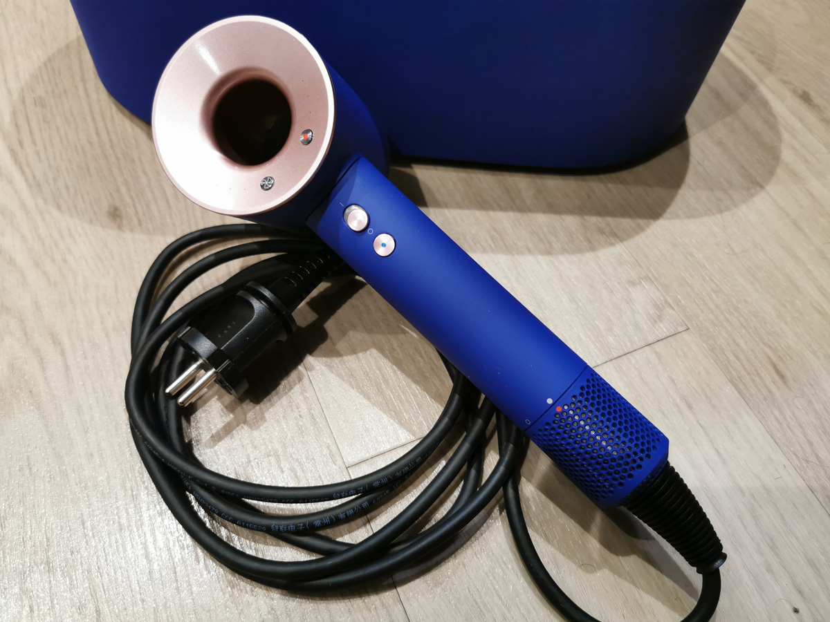 Test du Dyson Supersonic le meilleur sèchecheveux pour frisé(e)s ? Le blog de Guillaume