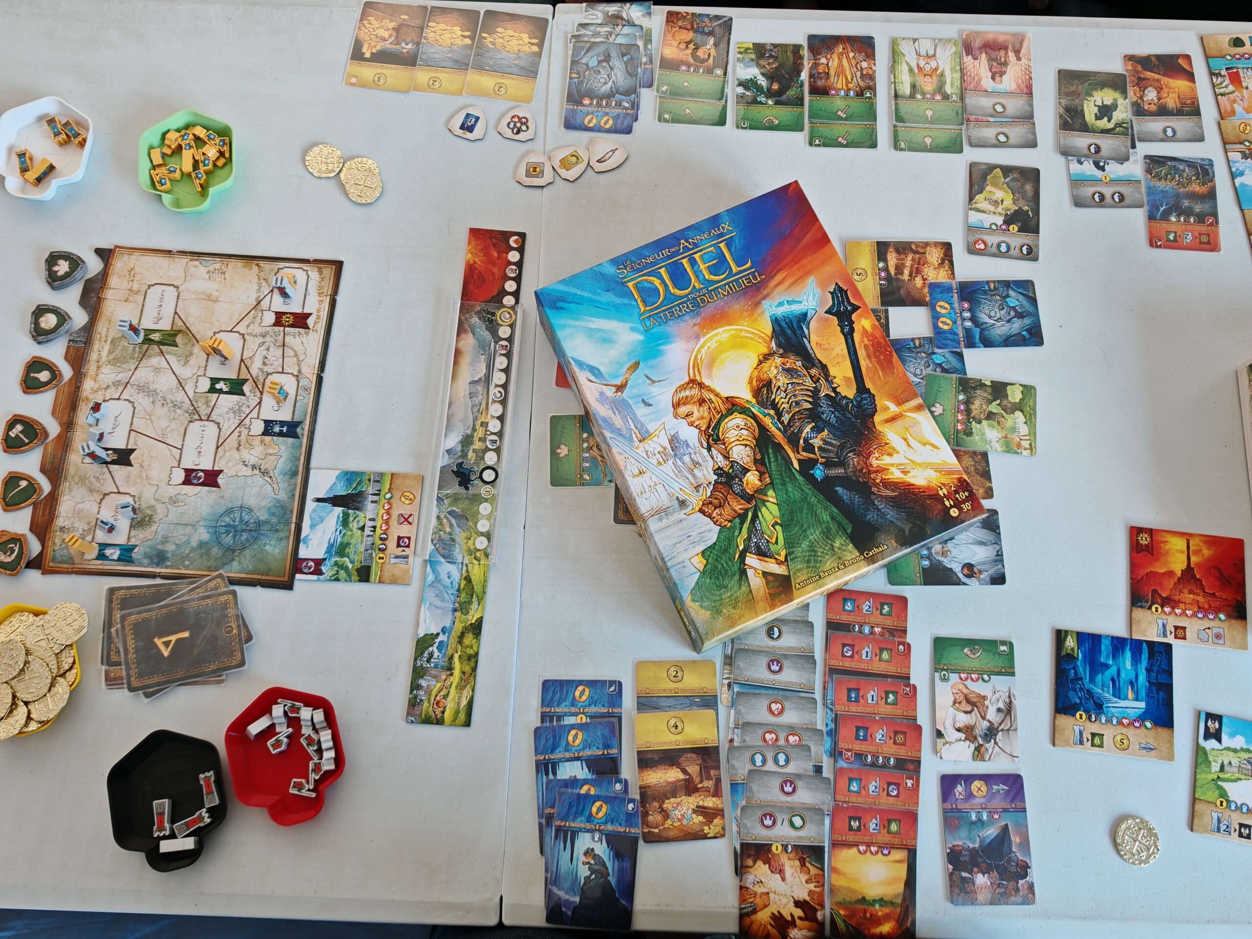 Avis et test du jeu de société Le Seigneur des Anneaux Duel pour la Terre du Milieu + extension (Repos Production)