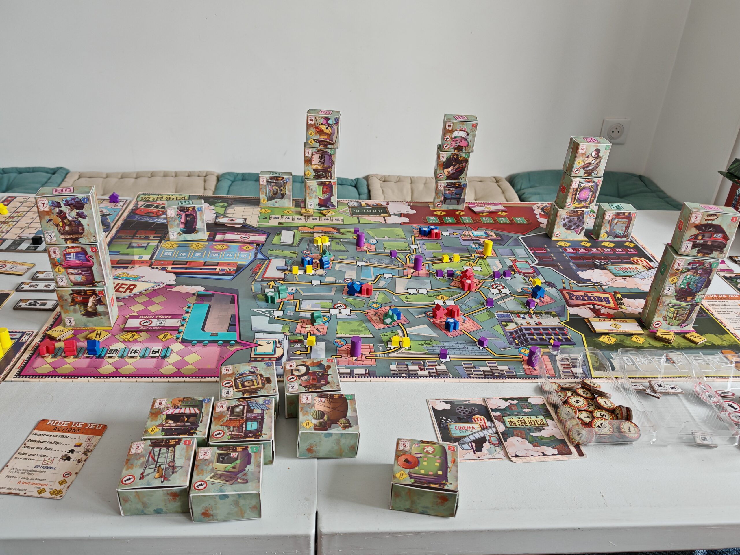 Avis et test du jeu de société Kikai - Bricolage Heads (Fentasy Games)