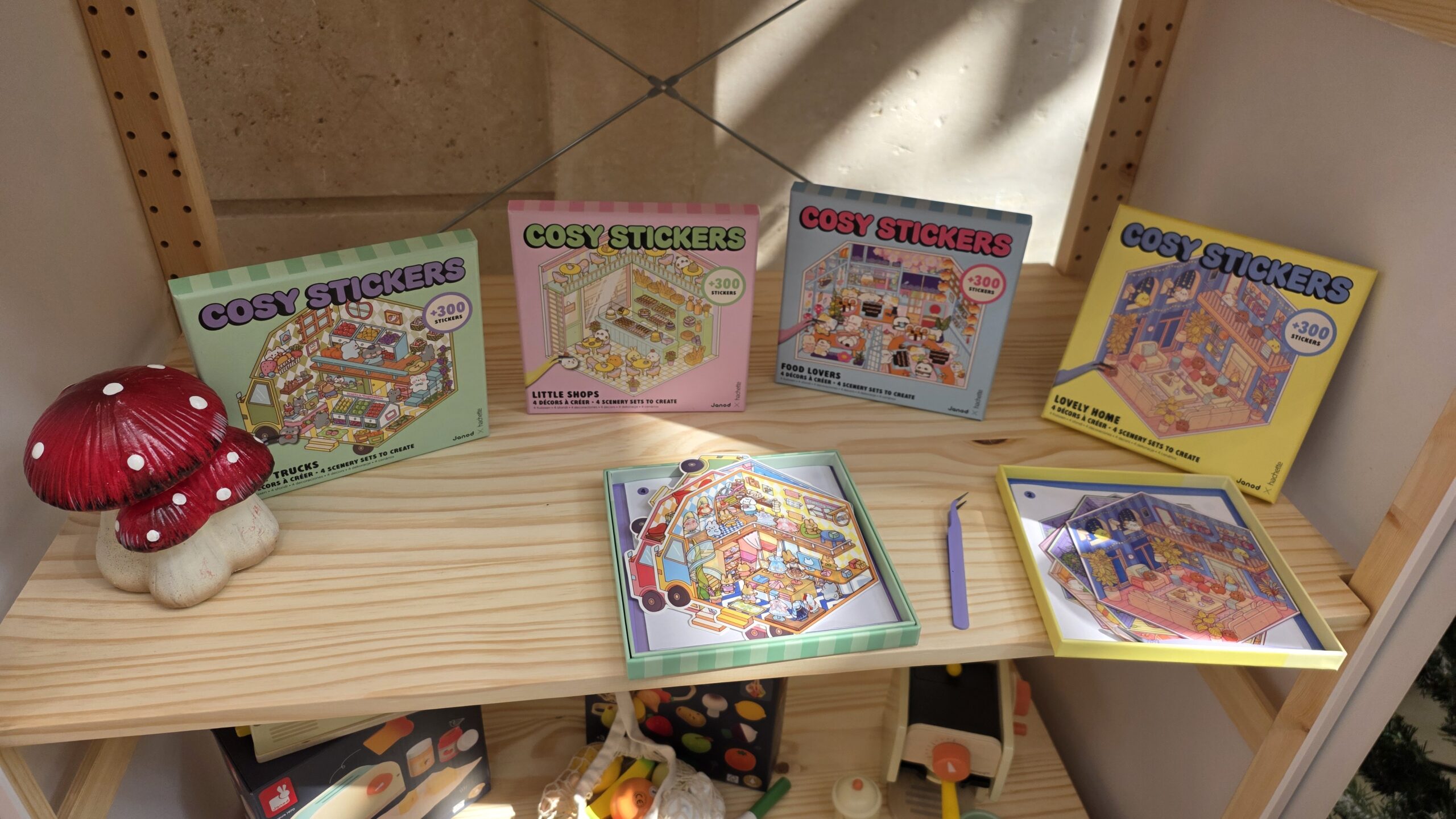 Sélection jeux et jouets pour Noël costy stickers