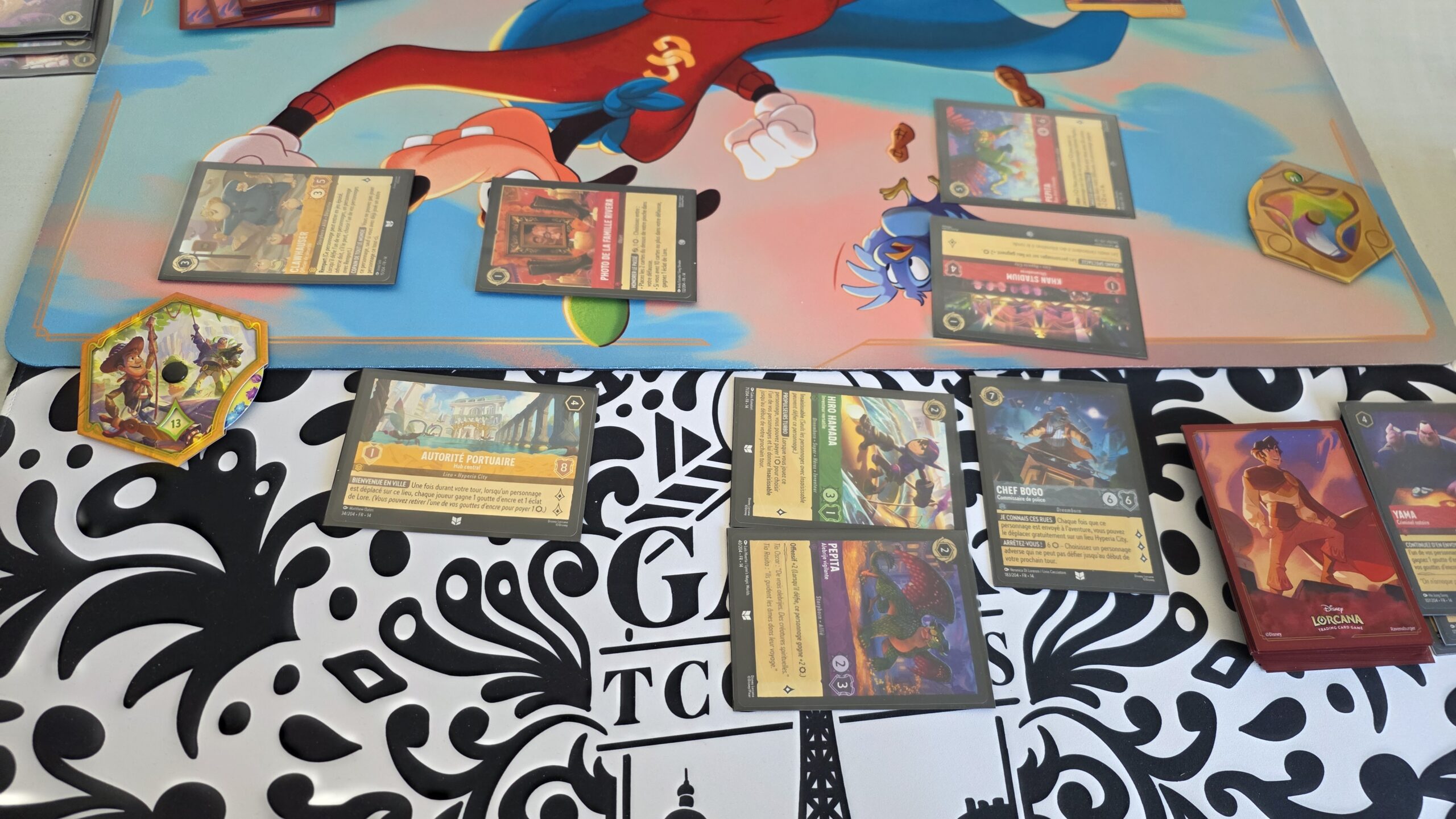 Unboxing et pack rush avec le Trésor des illumineurs Disney Lorcana - Hyperia City